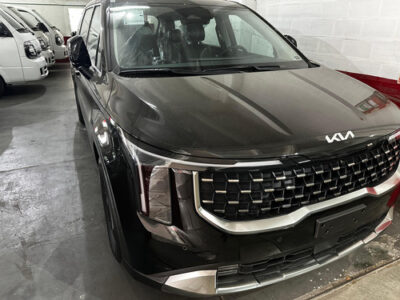 Kia Carnival Ex 2.2 a/t crdi